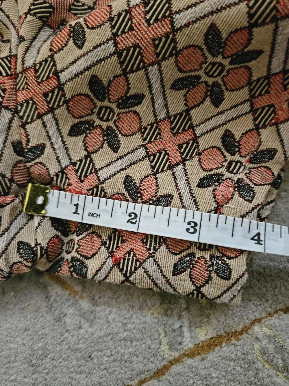 Vintage Turkish Floral And Geometric Patterned Woven High Waist Shorts XS